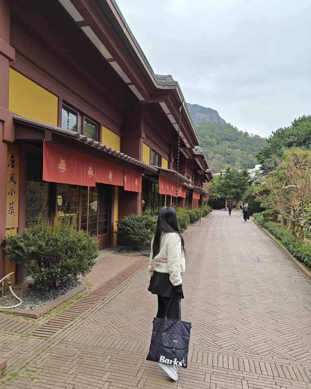 Barks™️ Limited Edition Tote Bag